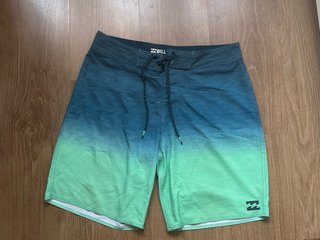Bañador Billabong degradado azul/verde T.30