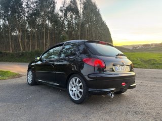 Peugeot 206 GTI