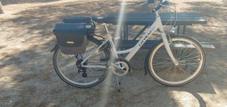 Bicicleta eléctrica blanca LITTIUM
