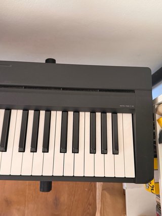 Yamaha P-45 Piano Digital 88 Teclas