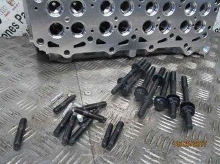 Nissan 384567 11039vc101 culata patrol gr (y61)