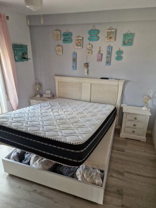 Lote de muebles para salón y dormitorios