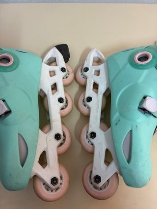 Patines Talla 34-36 con funda (extra protecciones)