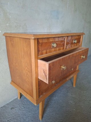 Cómoda, sinfonier bajo Mid-Century Modern