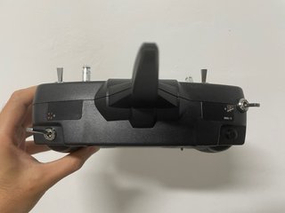 Emisora Spektrum DXs Horizon con baterías
