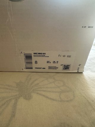 Nike Mind 001