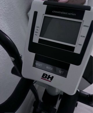 Elíptica BH ZK 200