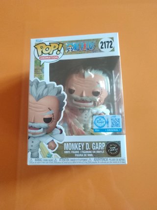 Funko Pop Monkey D. Garp 2172 One Piece Chase
