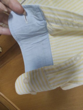 Camisa de Rayas Amarilla y Blanca