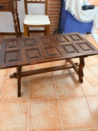 Mesa Baja de Madera Estilo Rústico
