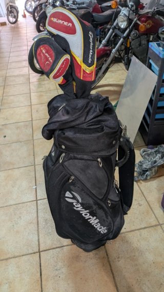 Bolsa de Golf TaylorMade con 3 Palos