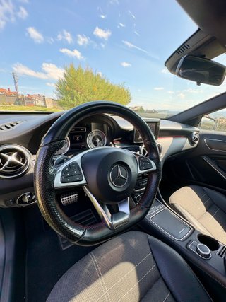 Mercedes-Benz Clase A A180 122 CV Automático