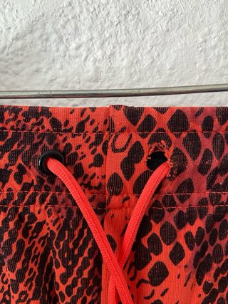 Pantalón adidas Animal print