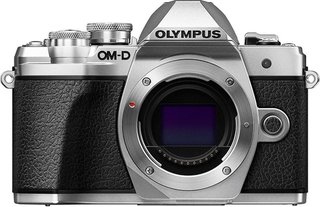 Olympus OM-D E-M10 III + Objetivo M.ZUIKO 45mm 1.8