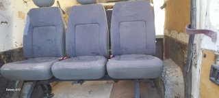 Asientos traseros Renault Master