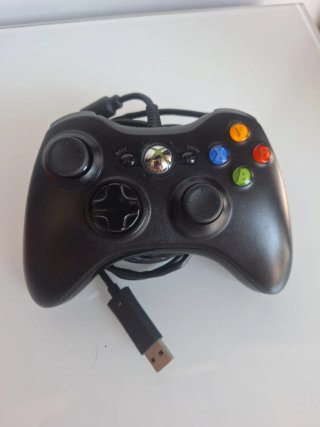 Mando Xbox 360 con cable