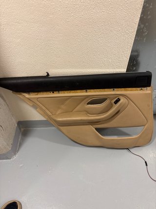 Panel de Puerta con cortinillas BMW E39 Crema