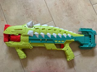 Lanzadores Nerf DinoSquad