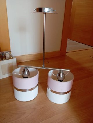 Set de 2 Lámparas de Techo y lámparas mesita
