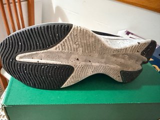 Zapatillas Lacoste Negras y Blancas