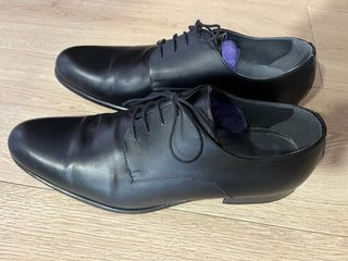 Zapatos de vestir negros