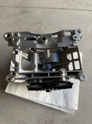 Bomba de Aceite BMW 11417823009