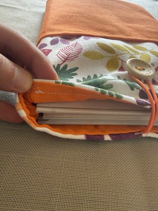 Funda libro floral hojas otoño multicolor
