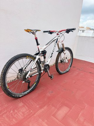 Bicicleta Trek Remedy MTB