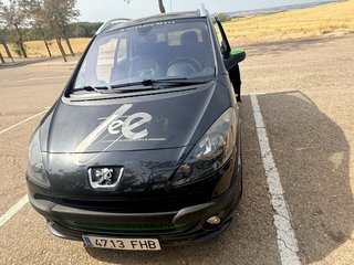 Peugeot 1007 2006