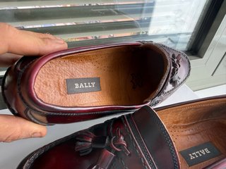 Bally 100% piel Burdeos (vino) T.41.5 (22)