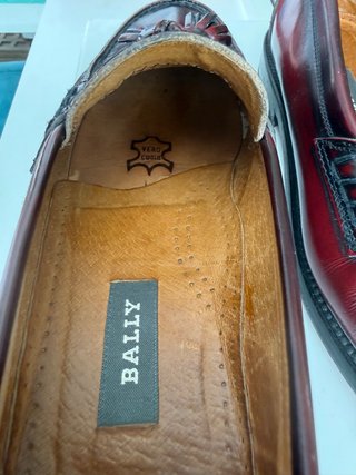 Bally 100% piel Burdeos (vino) T.41.5 (22)