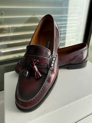 Bally 100% piel Burdeos (vino) T.41.5 (22)