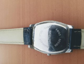 Reloj Louis Valentin Cuarzo Correa Negra