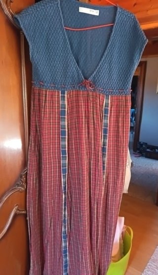 Vestido largo cuadros azul y rojo