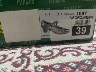 Zapatos Pitillos Negros