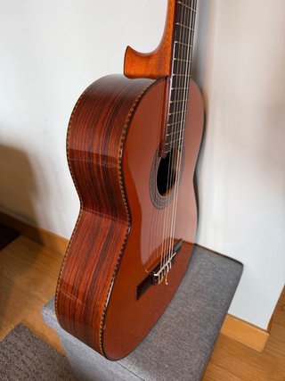 Guitarra Admira Carmen Palosanto