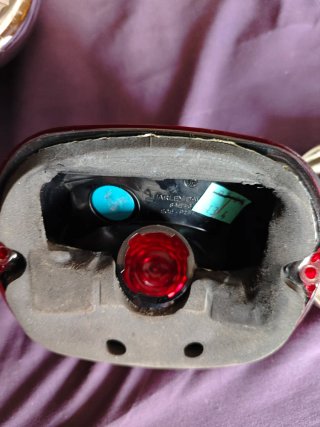 Carcasas faros Harley Davidson