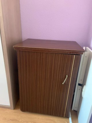 Máquina de Coser Sears con Mueble