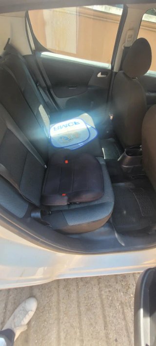 Peugeot 207 2012