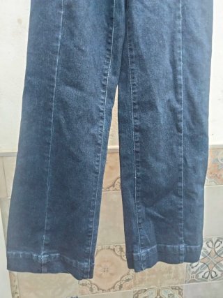 Pantalón Juvenil de Campana con Botones