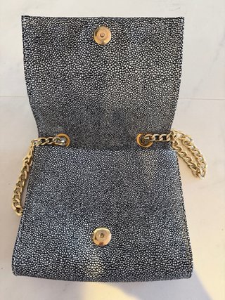 Bolso fiesta elegante cadena dorada