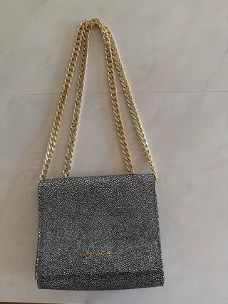 Bolso fiesta elegante cadena dorada