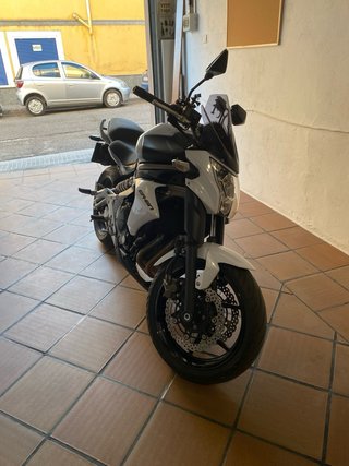Moto Kawasaki Naked