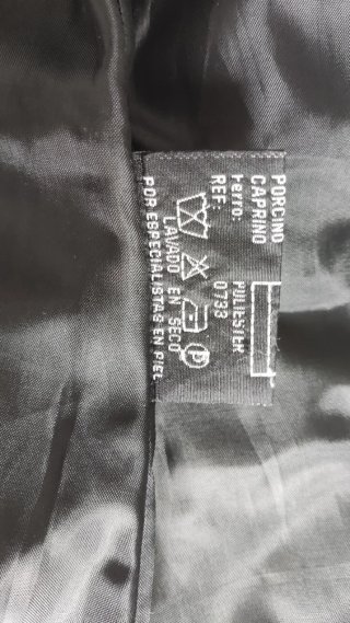 Chaqueta Americana de Piel Negra F & Co