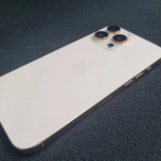 iPhone 16 Pro Max Blanco