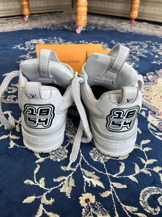 Louis Vuitton LV Skate Grises