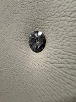 Mesa Comedor Negra, cómoda y 4 Sillas Blancas
