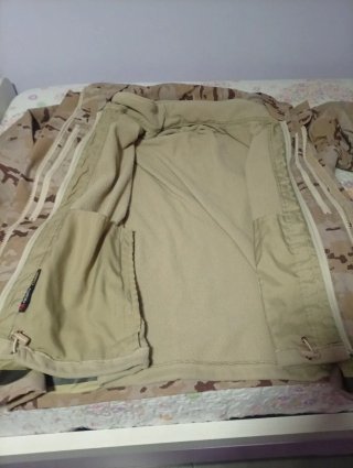 Chaquetón Gore-Tex Camuflaje dos piezas.