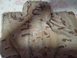 Chaquetón Gore-Tex Camuflaje dos piezas.
