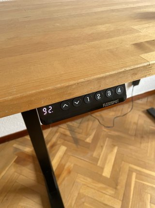 Mesa de estudio elevable eléctrica